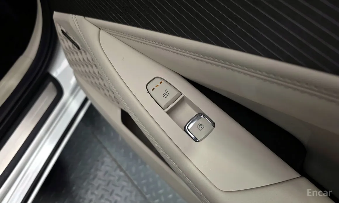 Фото 19 - Kia K8