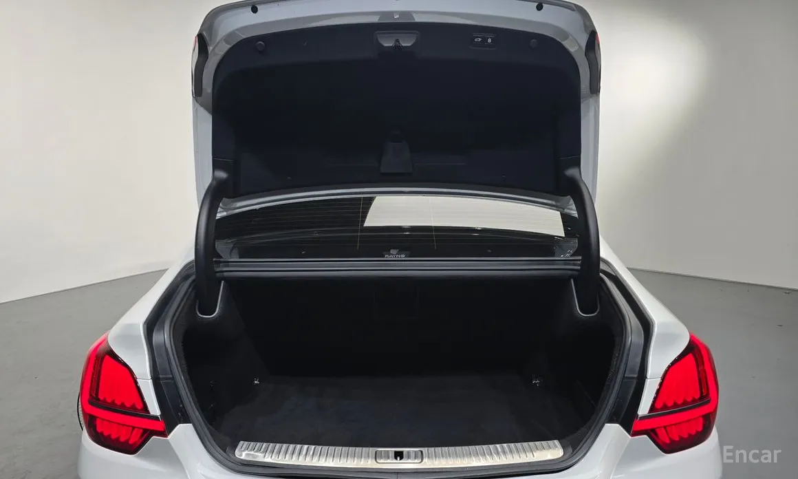 Фото 20 - Kia K9