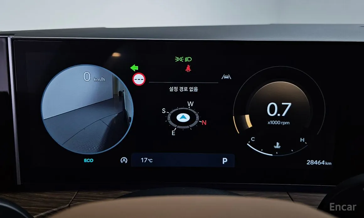 Фото 8 - Hyundai Santa Fe