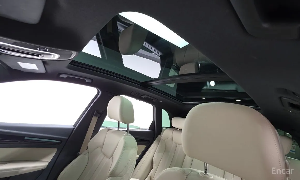 Фото 17 - Audi Q5