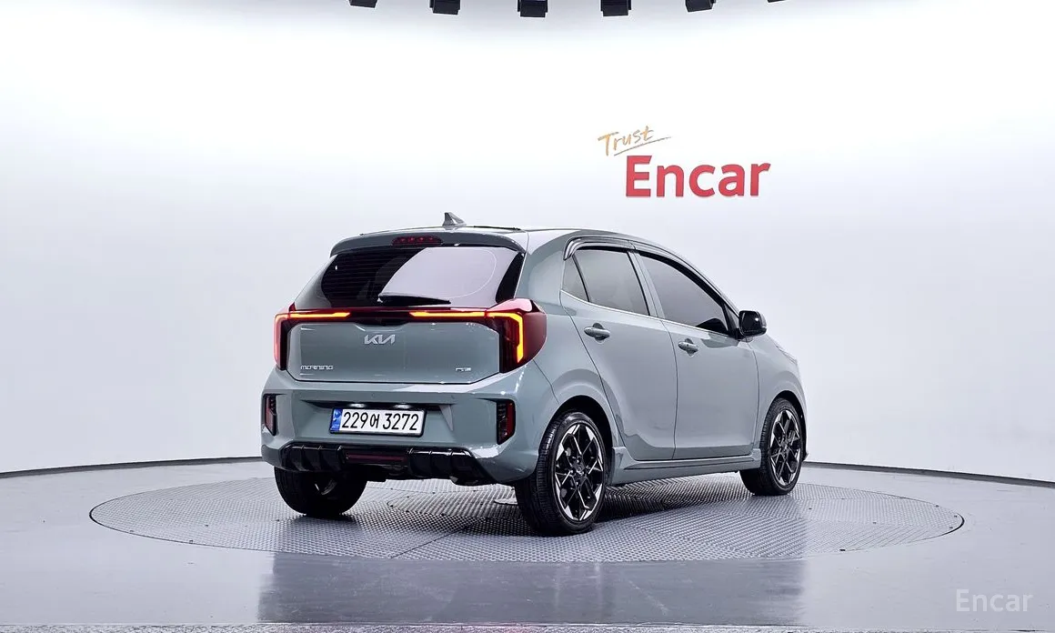 Фото 2 - Kia Morning