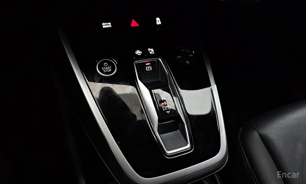 Фото 9 - Audi Q4 e-tron