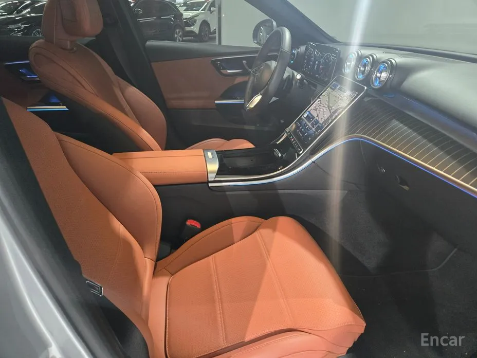 Фото 13 - Mercedes-Benz C-Class