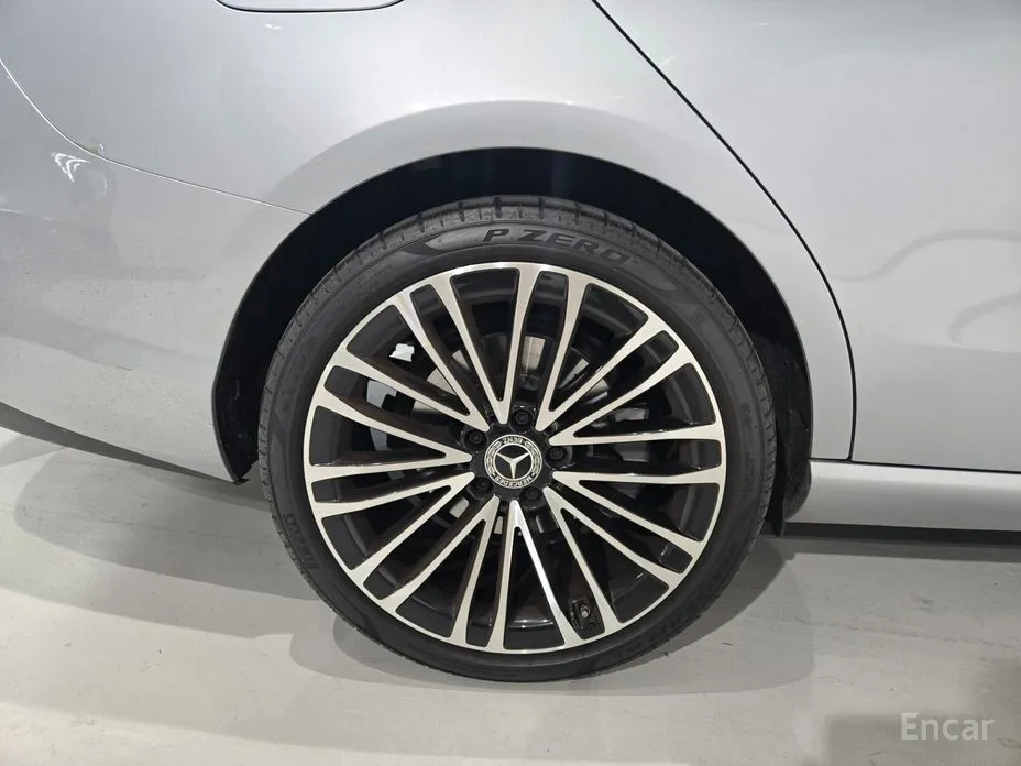 Фото 15 - Mercedes-Benz C-Class