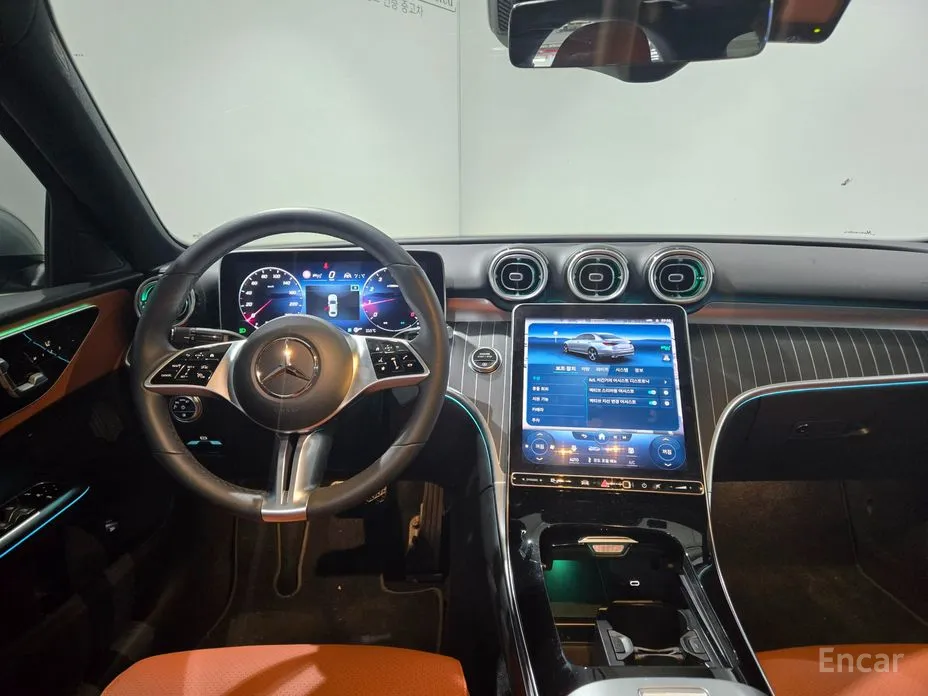 Фото 4 - Mercedes-Benz C-Class