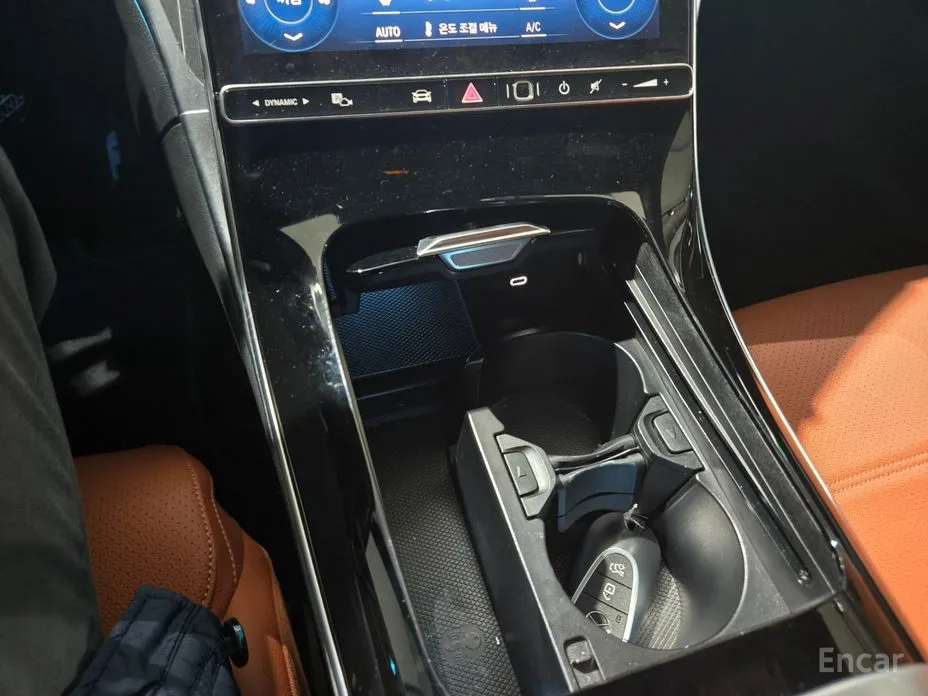 Фото 7 - Mercedes-Benz C-Class