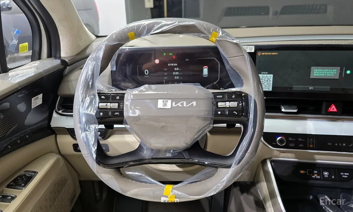 Фото 13 - Kia Carnival