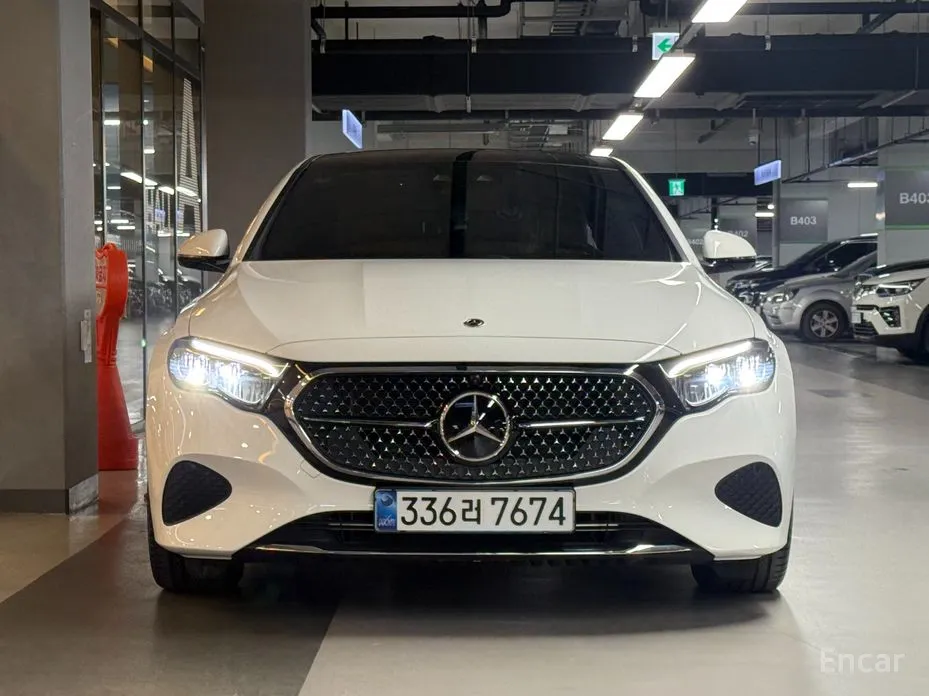 Фото 2 - Mercedes-Benz E-Class