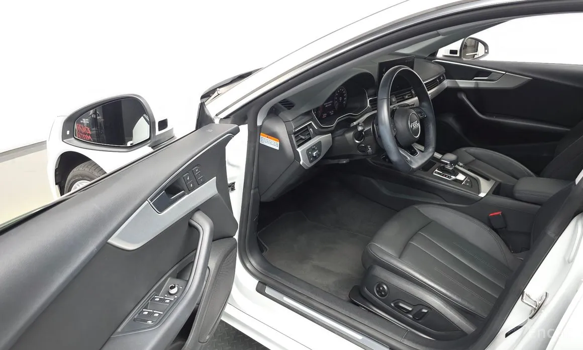 Фото 11 - Audi A5