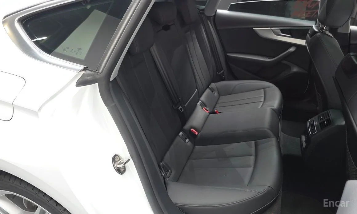 Фото 12 - Audi A5