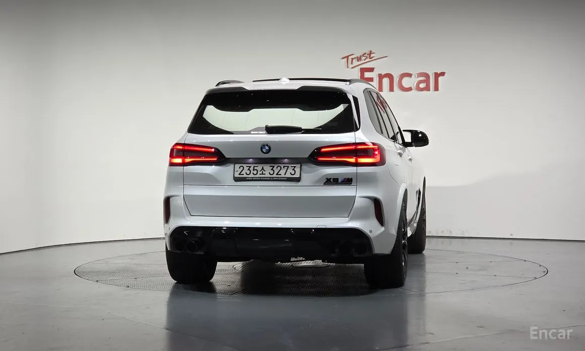 Фото 4 - BMW X5 M