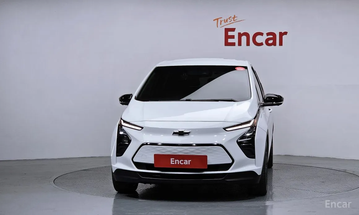 Фото 3 - Chevrolet Bolt EV