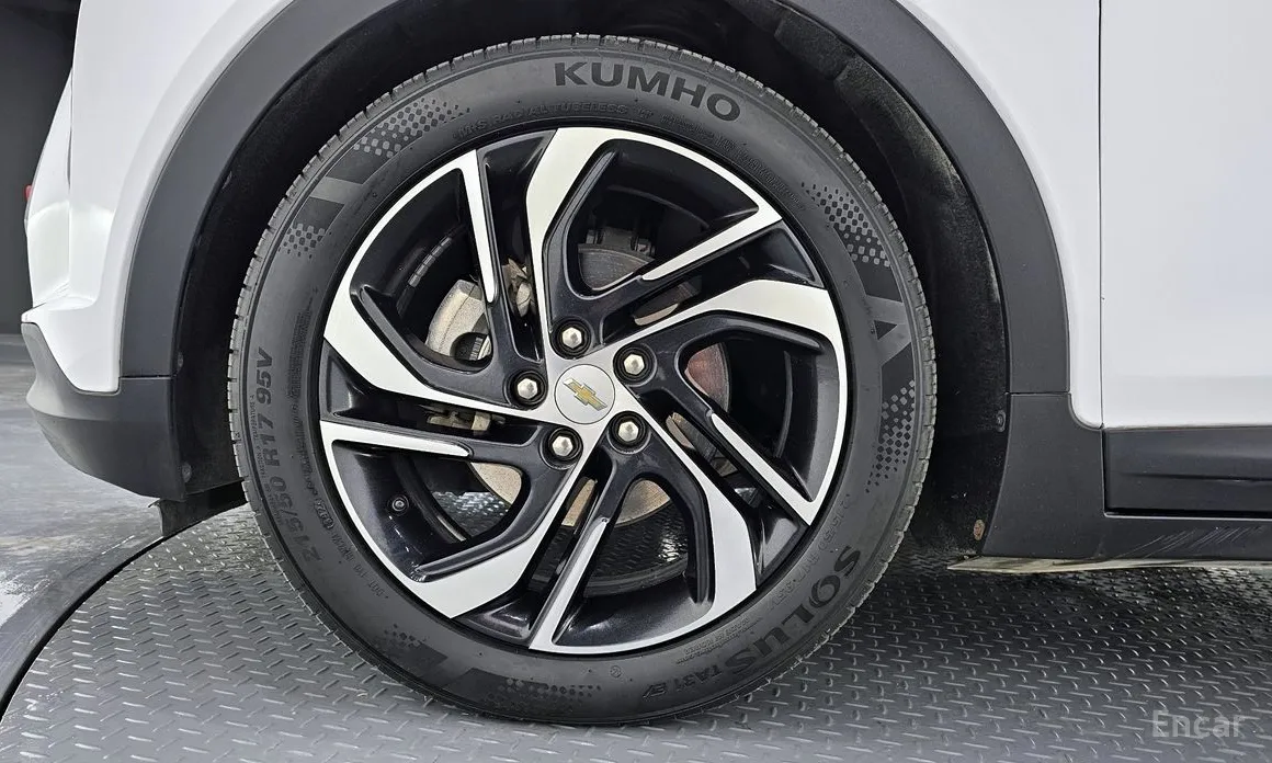 Фото 5 - Chevrolet Bolt EV