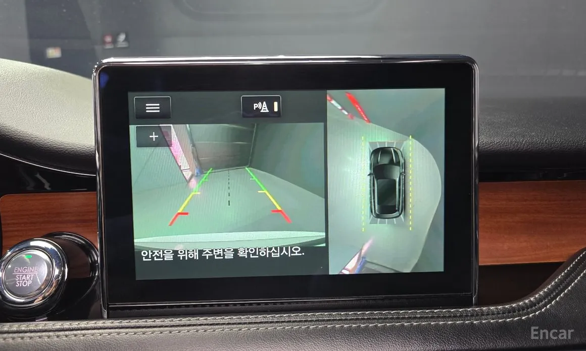 Фото 15 - Lincoln Corsair