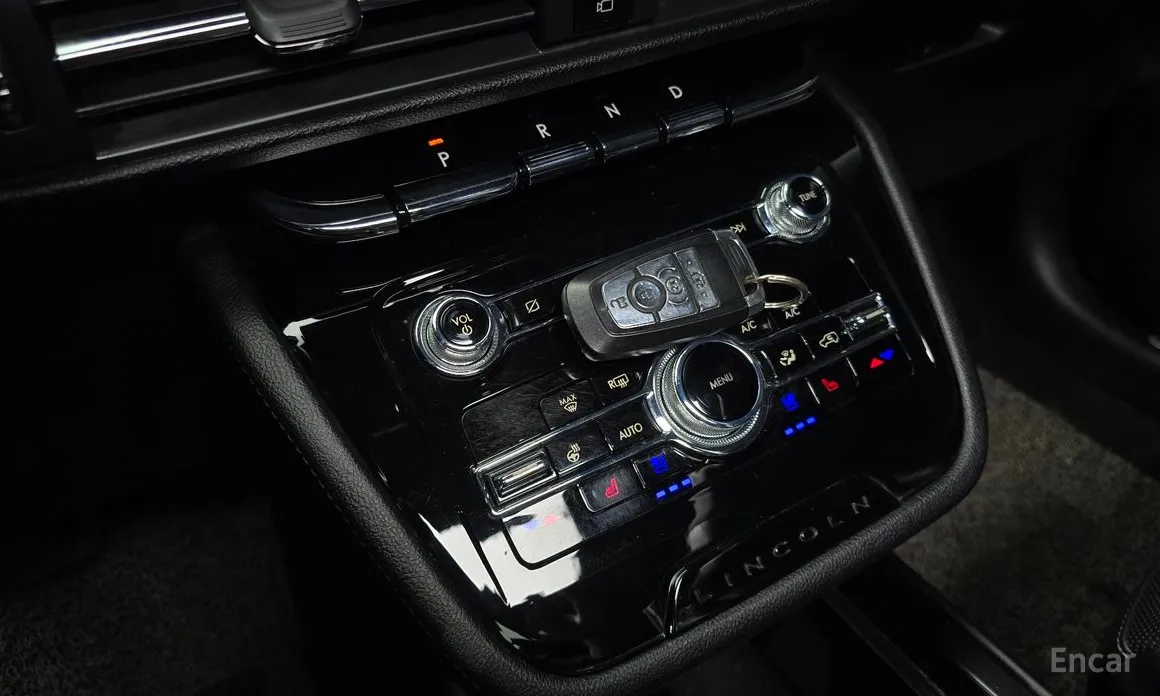 Фото 9 - Lincoln Corsair