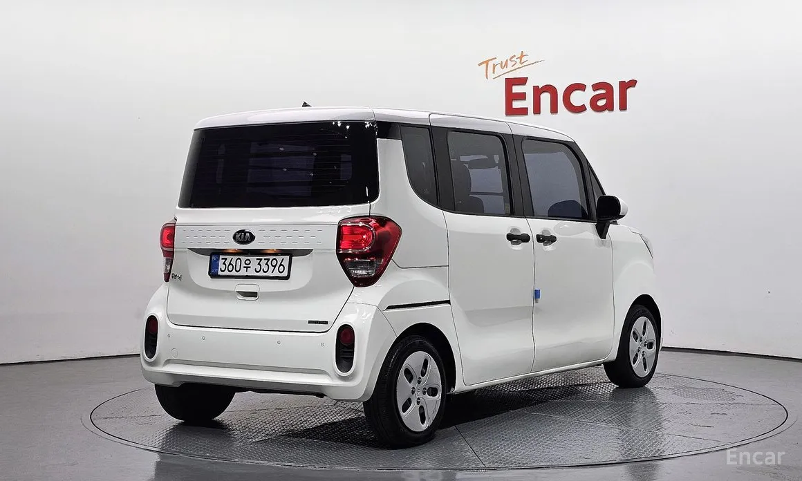 Фото 2 - Kia Ray