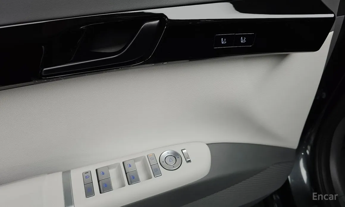 Фото 18 - Hyundai Grandeur