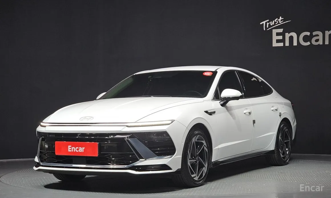 Фото 1 - Hyundai Sonata