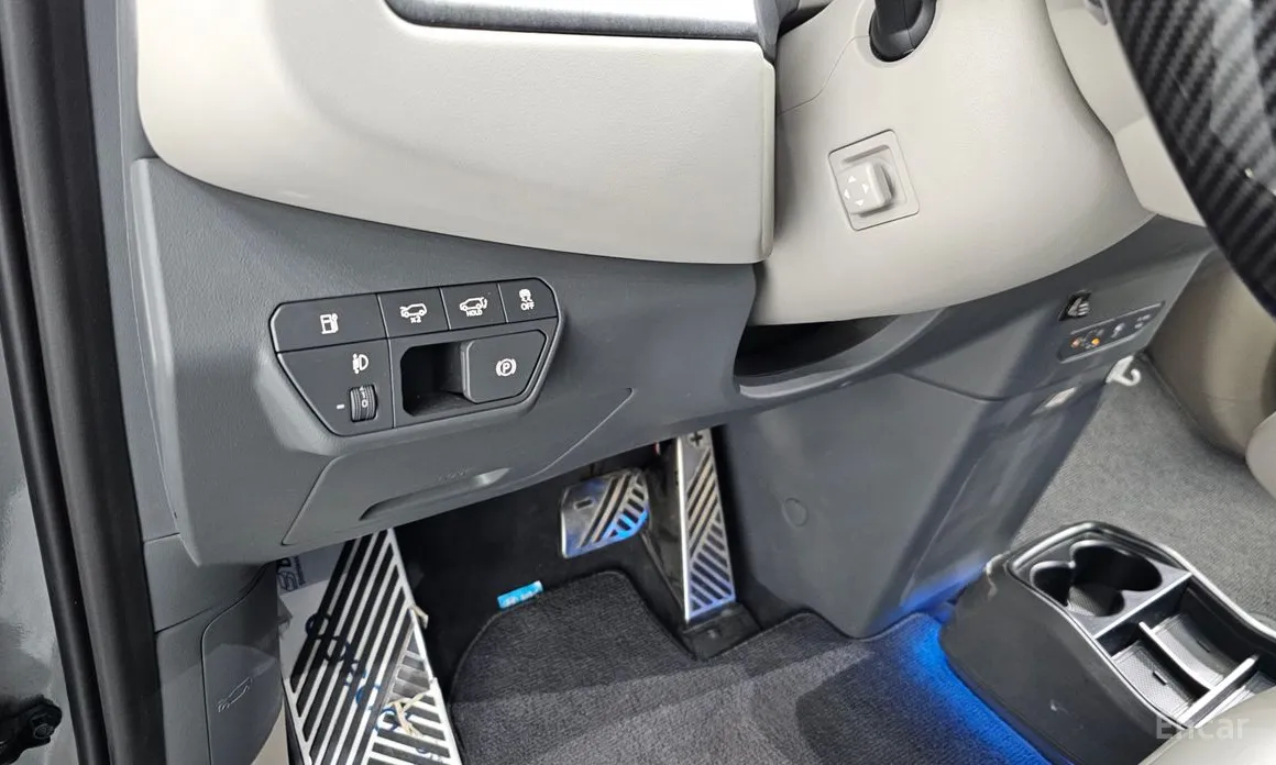 Фото 14 - Kia EV9