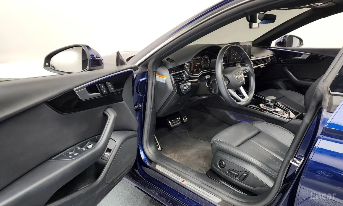 Фото 10 - Audi A5