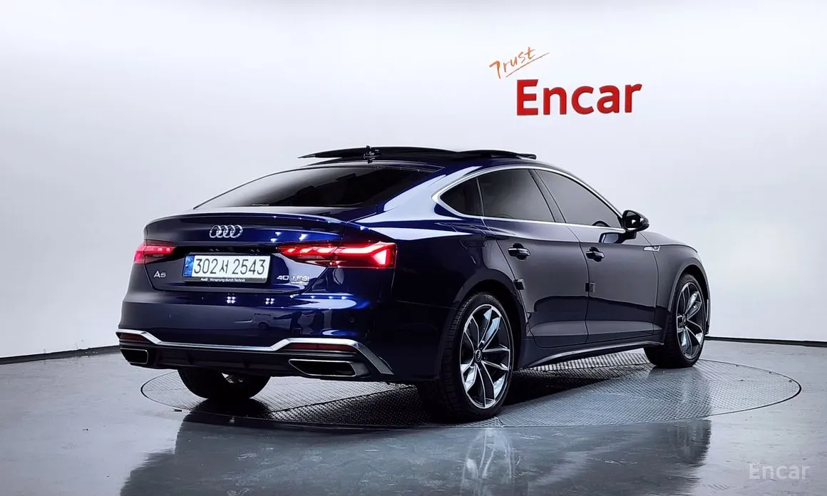 Фото 2 - Audi A5