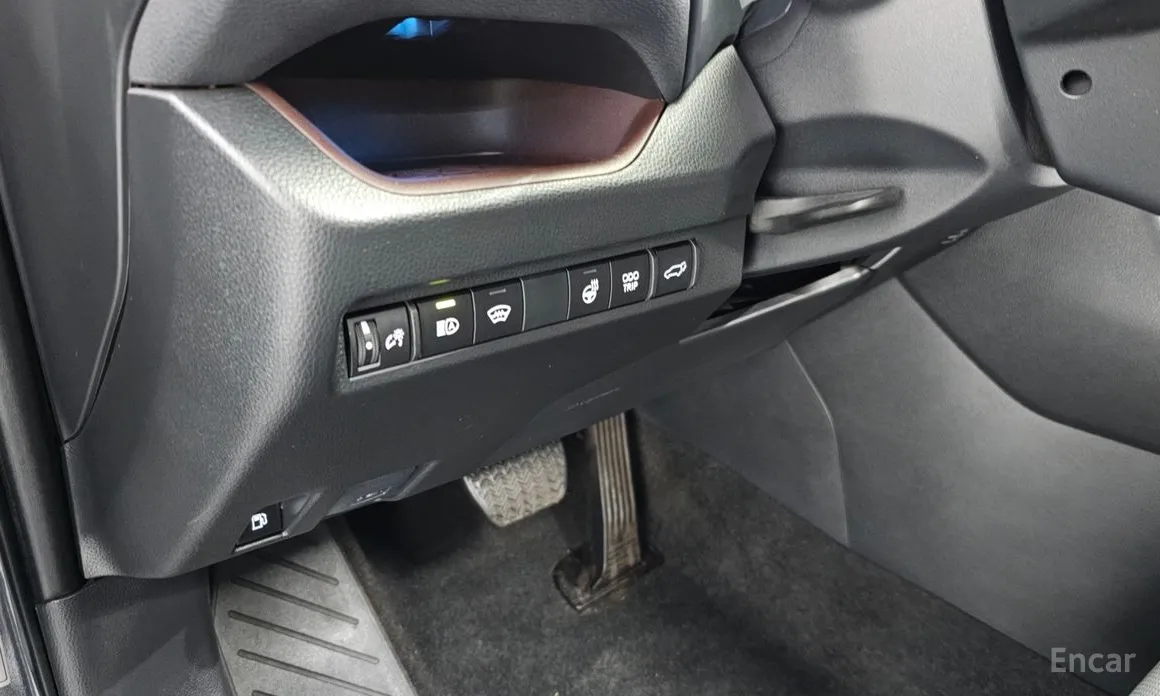 Фото 14 - Toyota RAV4