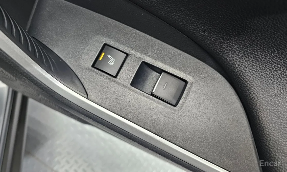 Фото 18 - Toyota RAV4