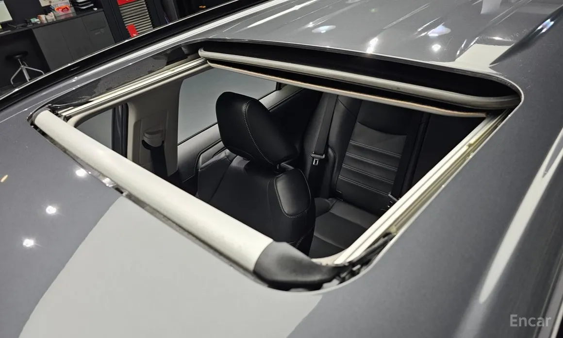 Фото 19 - Toyota RAV4