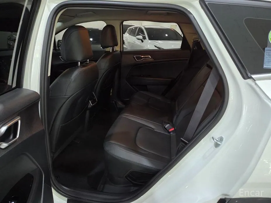 Фото 7 - Kia Sportage