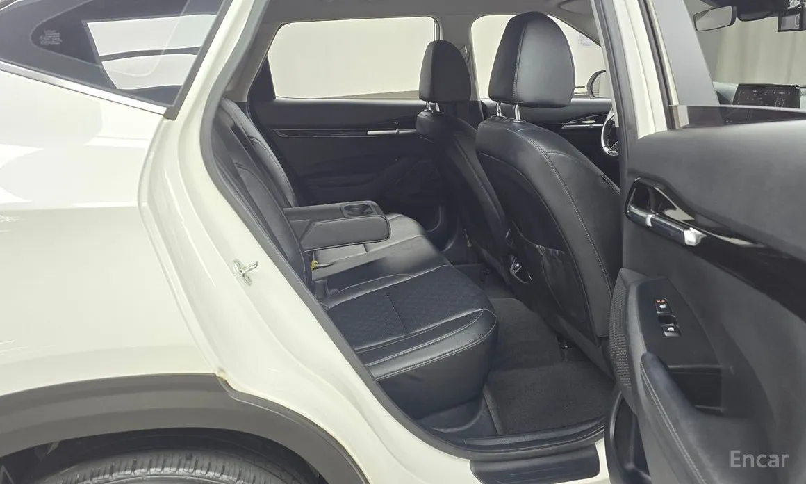 Фото 12 - Kia Seltos