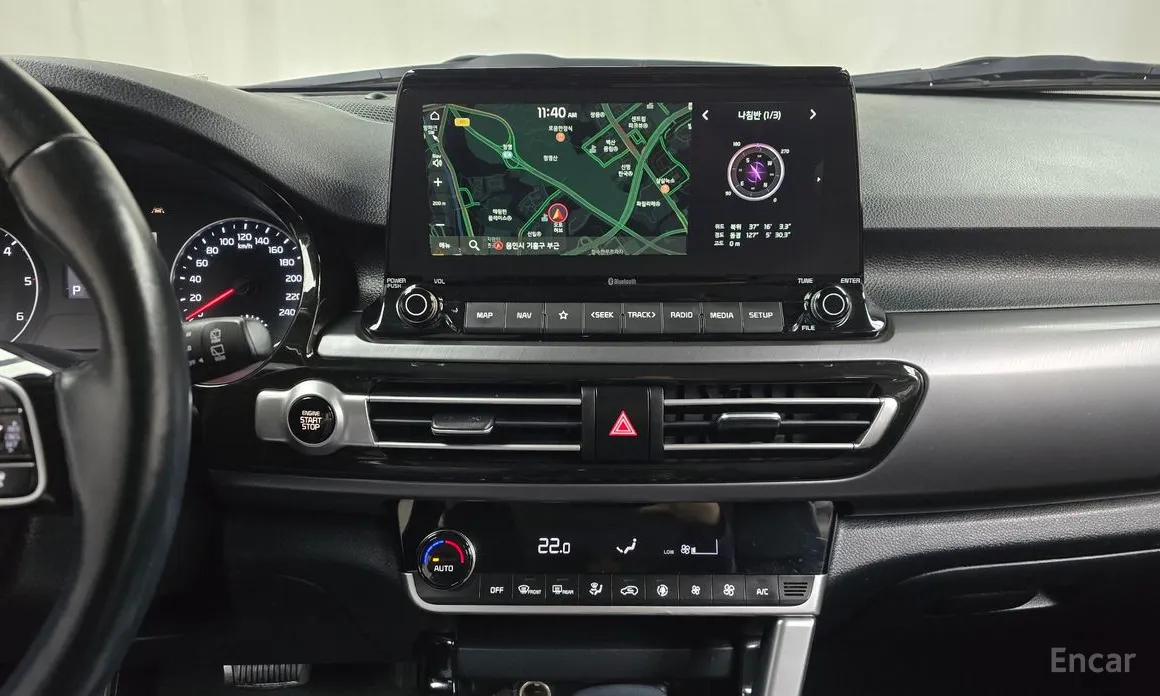 Фото 14 - Kia Seltos