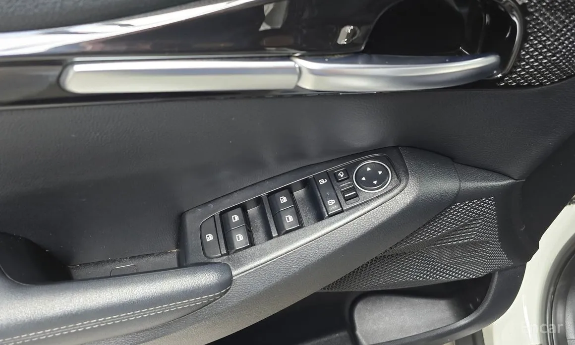 Фото 17 - Kia Seltos