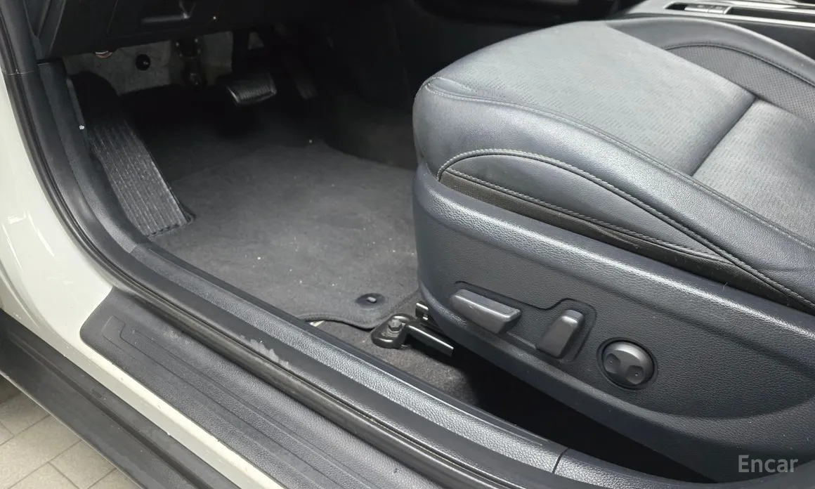 Фото 18 - Kia Seltos