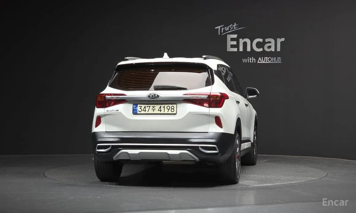 Фото 4 - Kia Seltos