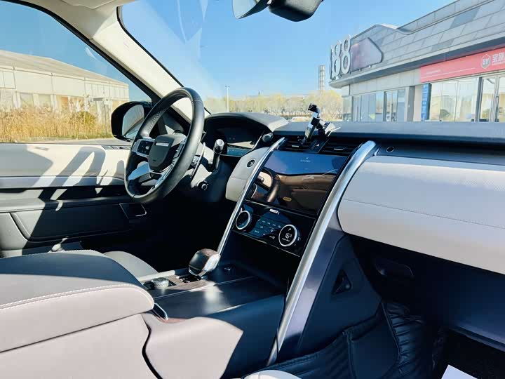 Фото 8 - Land Rover Discovery