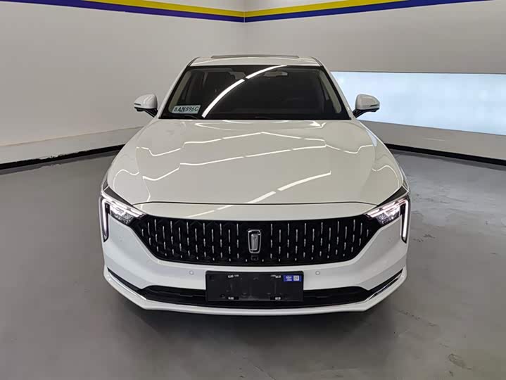 Фото 2 - Bestune B70