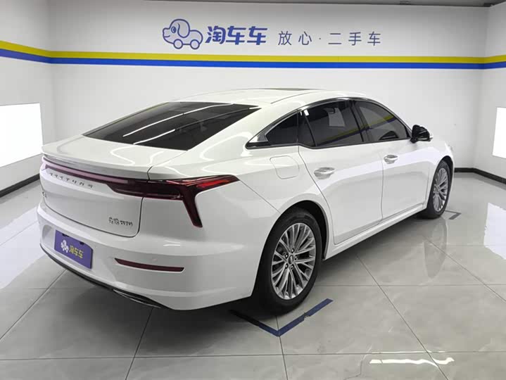 Фото 3 - Bestune B70