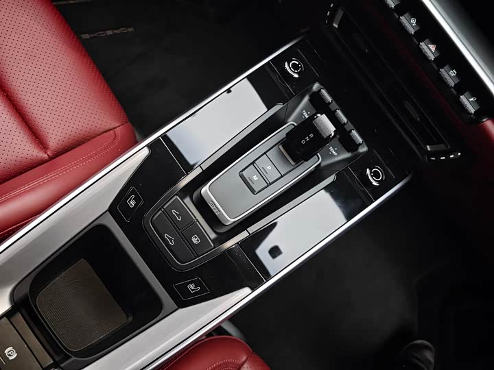 Фото 4 - Porsche 911