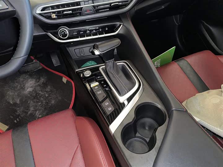 Фото 14 - Changan Eado Plus