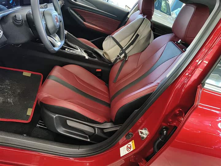 Фото 15 - Changan Eado Plus