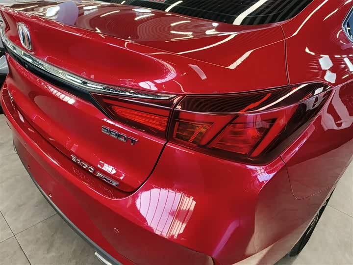 Фото 8 - Changan Eado Plus