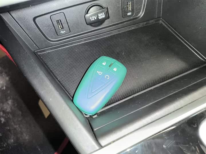 Фото 9 - Changan Eado Plus