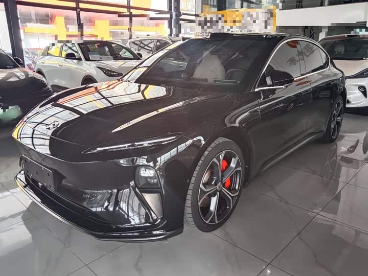 Фото 2 - Nio ET5