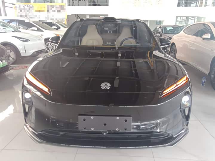 Фото 3 - Nio ET5