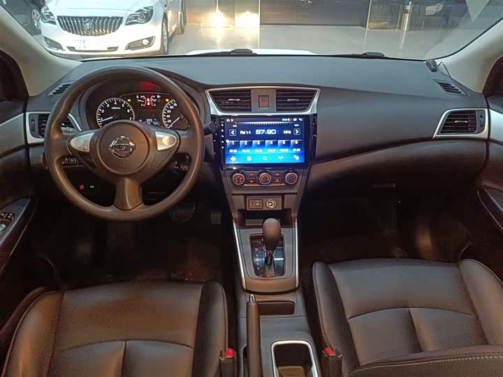 Фото 10 - Nissan Sylphy