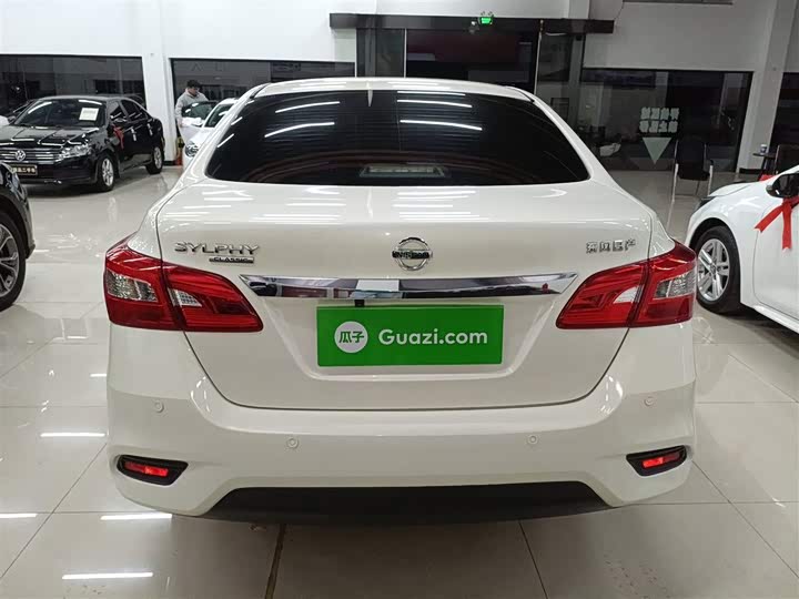 Фото 6 - Nissan Sylphy