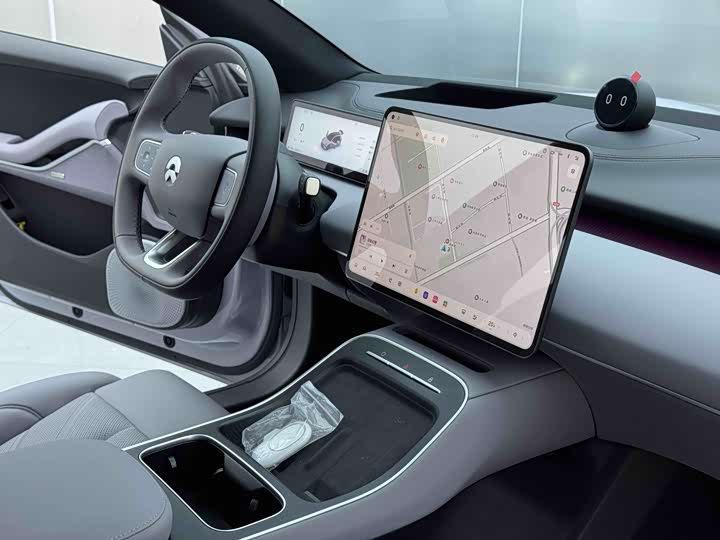 Фото 19 - Nio ET5T