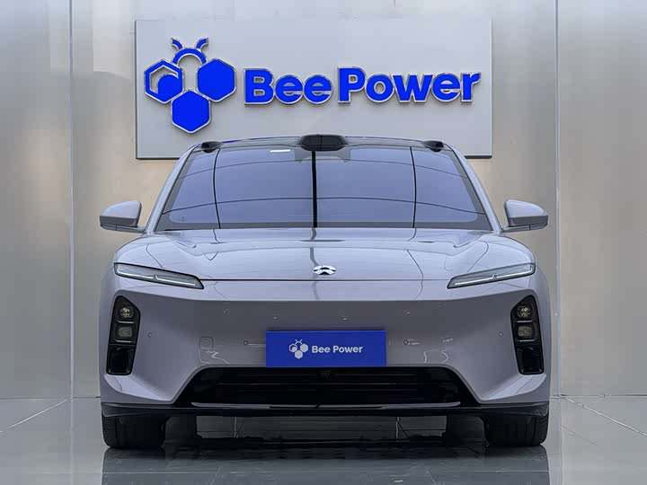 Фото 2 - Nio ET5T