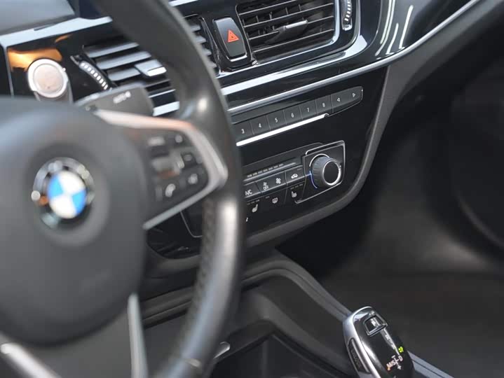 Фото 14 - BMW 1 Series