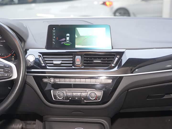 Фото 19 - BMW 1 Series